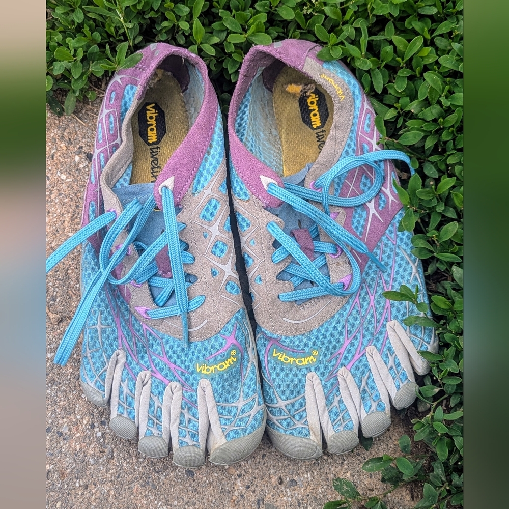Vibram Women's FiveFingers Seeya Shoes